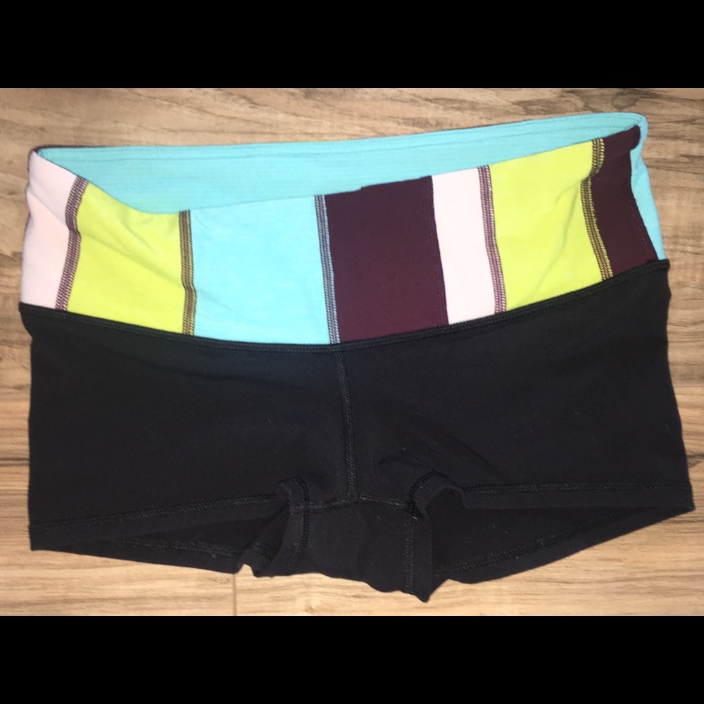 Lululemon yoga shorts